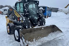 Мини-погрузчик NEW HOLLAND L225 б/у (2019 г.в., 5 886 м.ч) (1363)